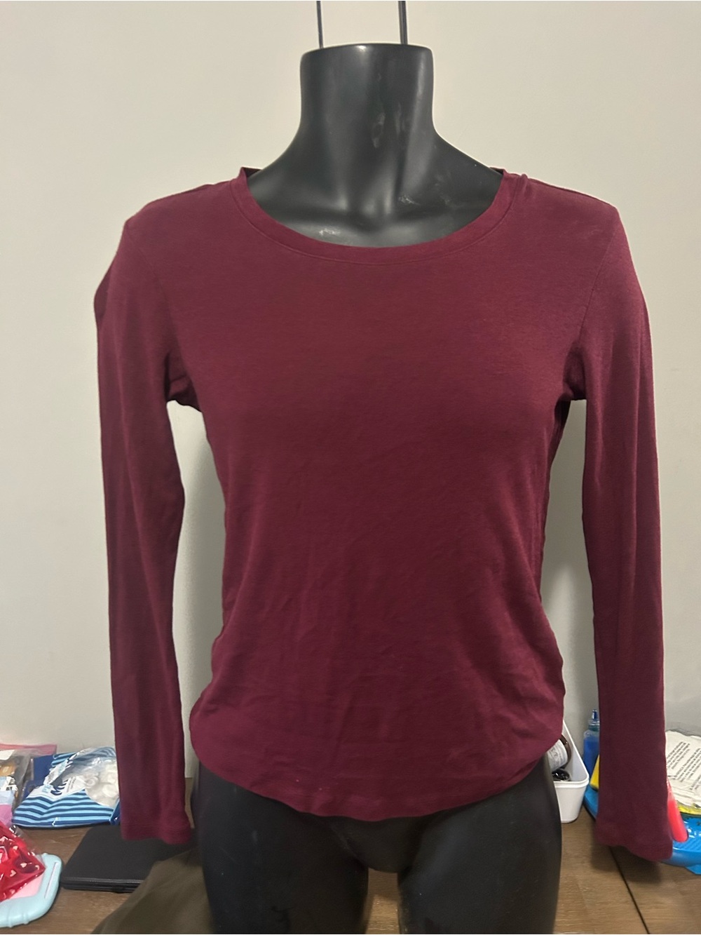 Women's Long Sleeve Crewneck Top - Burgundy